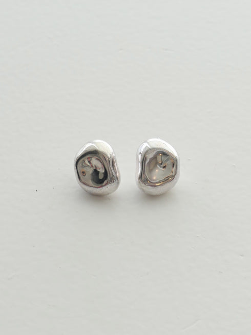 418. mini manon pierce/earring