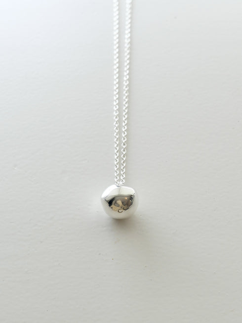 208. wonky ball necklace
