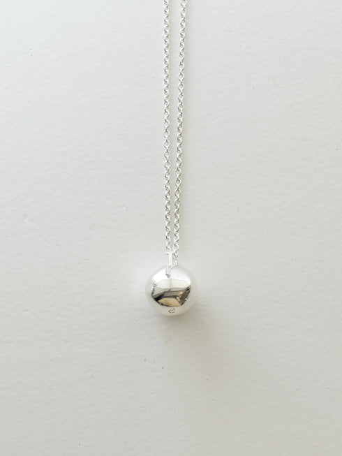 208. wonky ball necklace