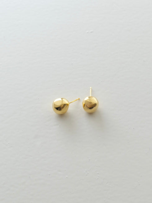 419. wonky ball pierce/earring