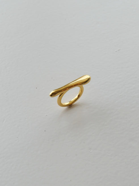 4. smiley ring