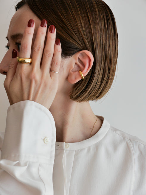432. small c earcuff