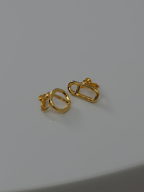 410. grace pierce/earring