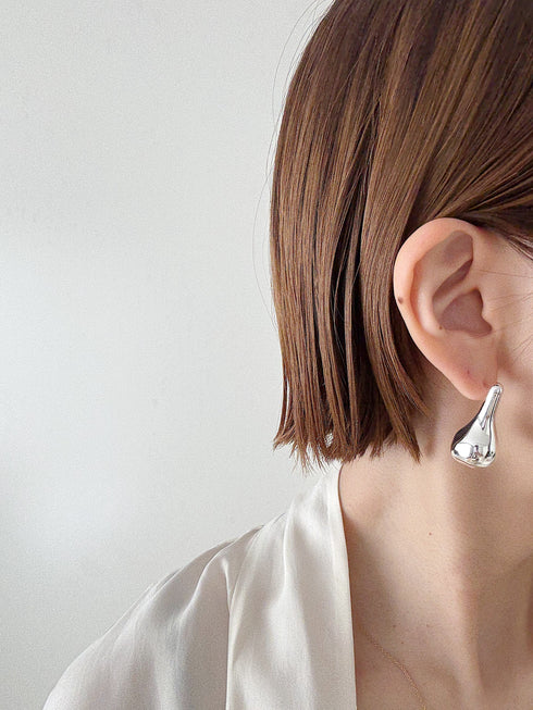 424. floating drop pierce/earring