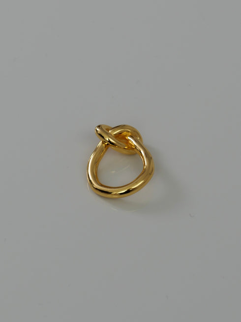 42. knot ring