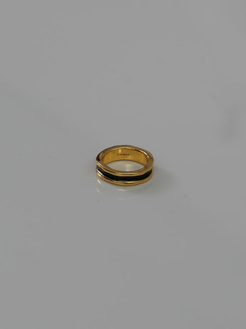 13. gold bobbin † black