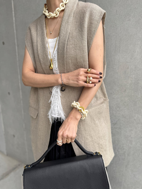 1017. rich linen jilet