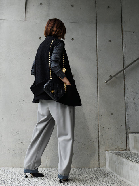 1210. smooth wool tuck pants(予約商品)