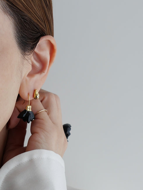 "NEW" mokuren pierce (先行予約販売)