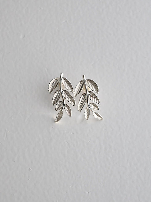 420. leaf pierce/earring
