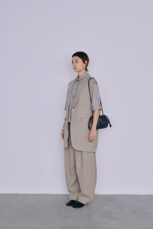 1017. rich linen jilet
