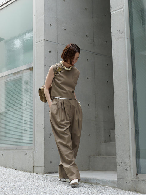 1209. smooth wool vest top(予約商品)