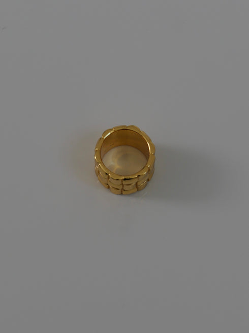 30. tricot ring