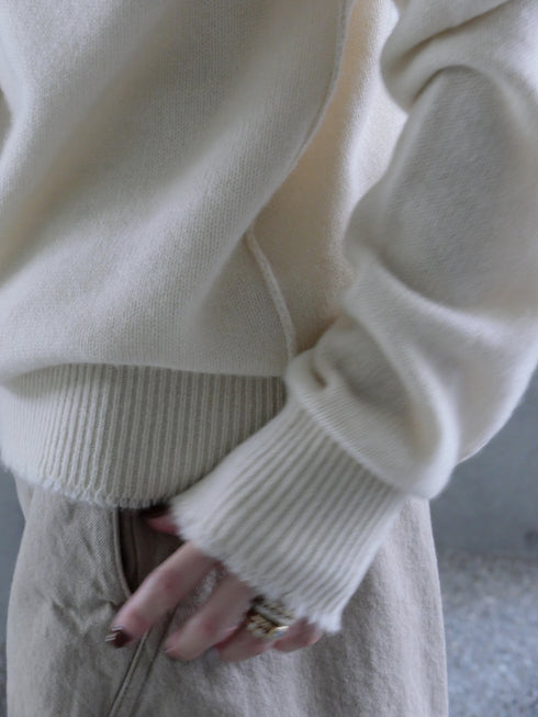 1213. luxe knit 08 cashmere essential(予約商品)