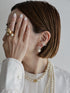 220. pearl necklace 01