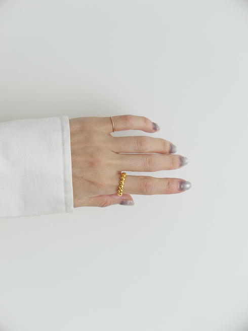 29. heart ring