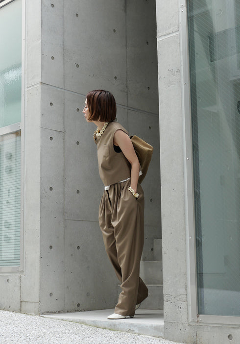 1209. smooth wool vest top(予約商品)