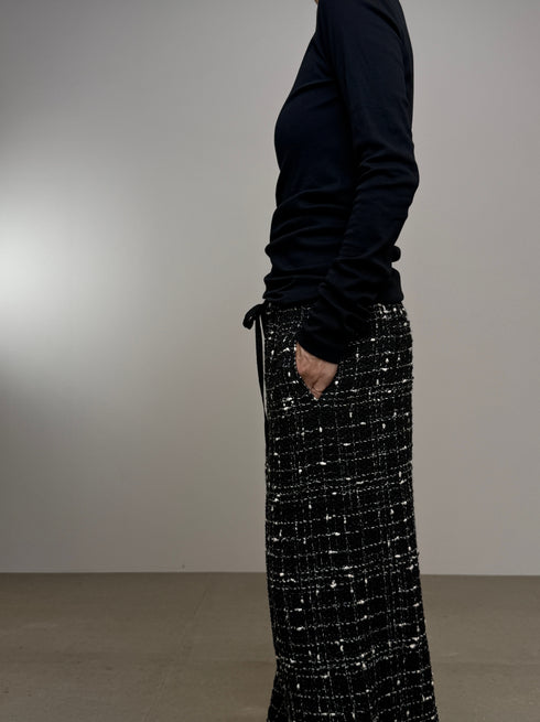 1025. Italian tweed easy pants