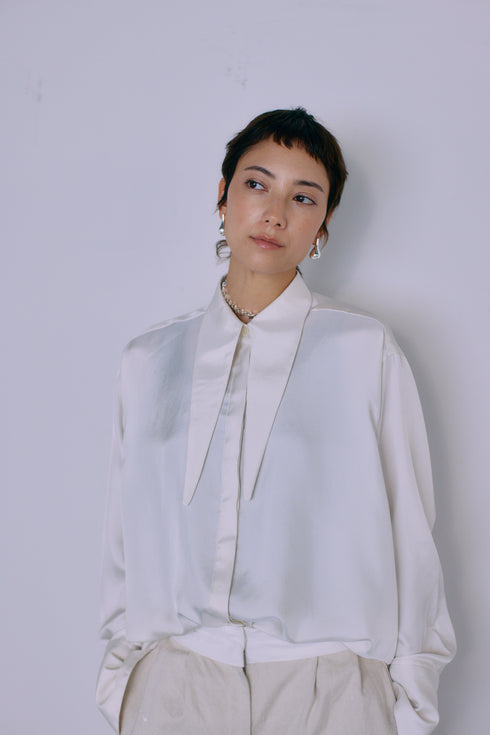 silky drape shirt(予約商品)