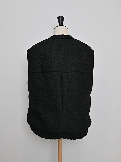 egg zip vest