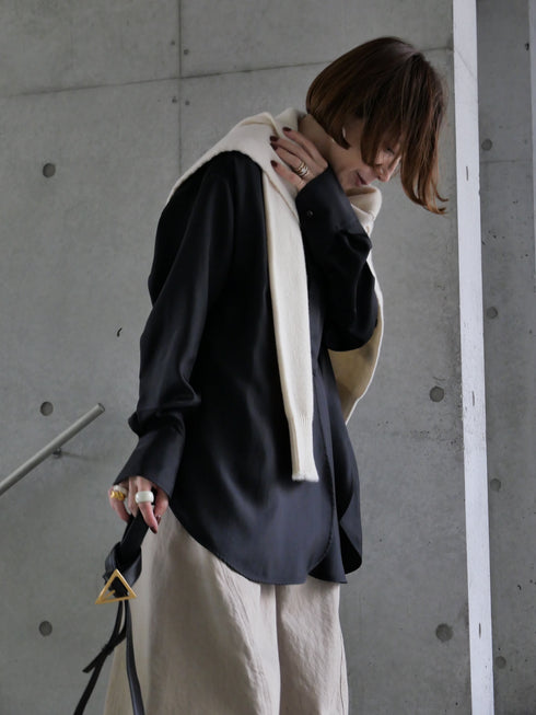 1207. silky flow shirt(予約商品)