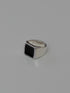 40. Lulu signet ring