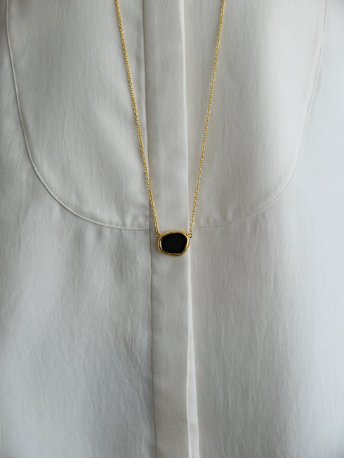 233. Lulu long necklace