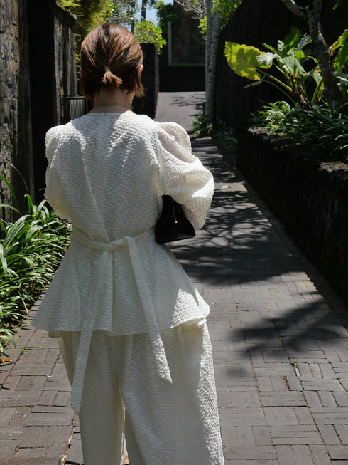 1224. jacquard form peplum top(先行予約)