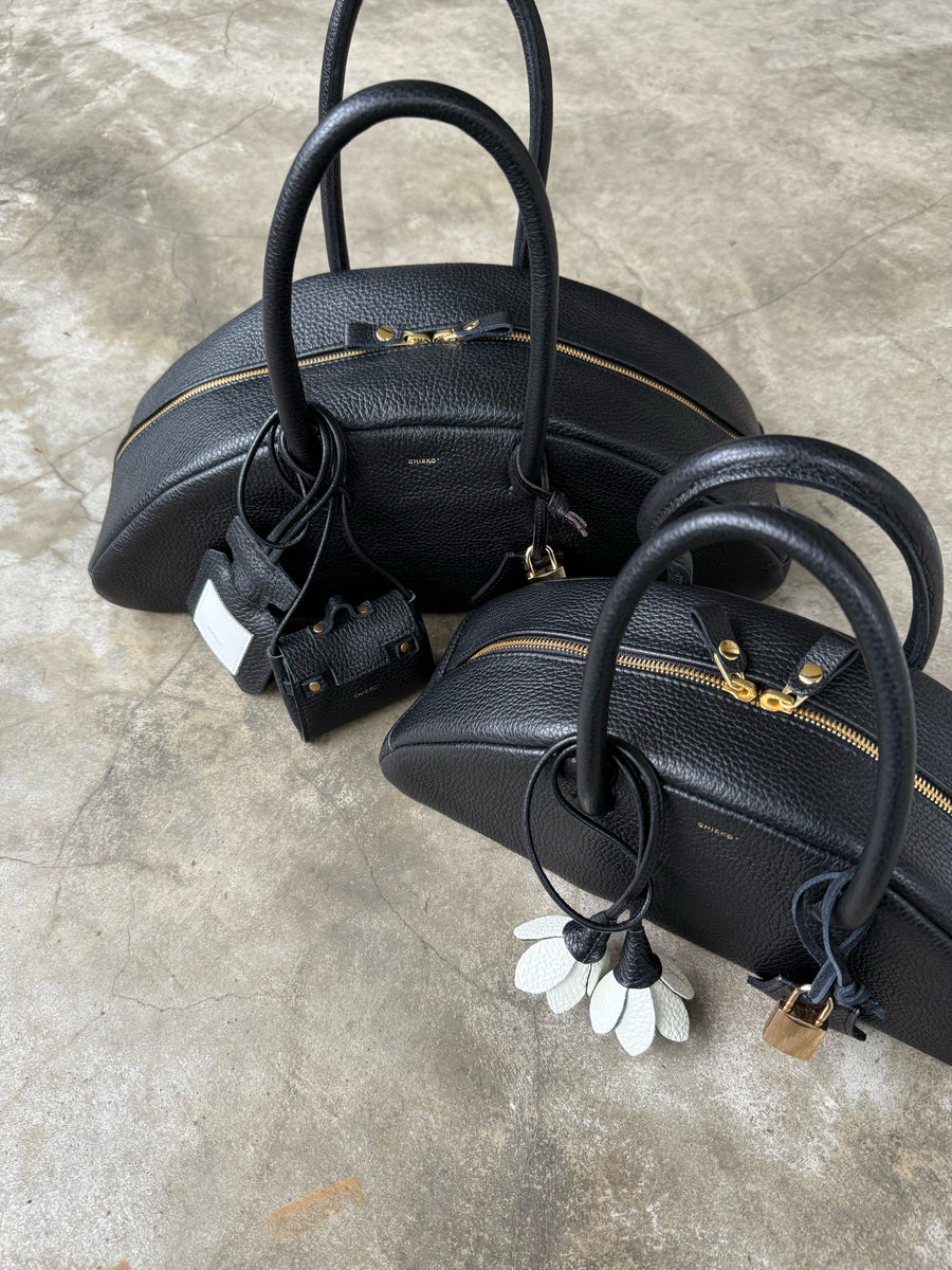 chieko+ half moon Boston bag シルバー　小 half moon BostonBag｜CHIEKO+(チエコプラス)公式通販
