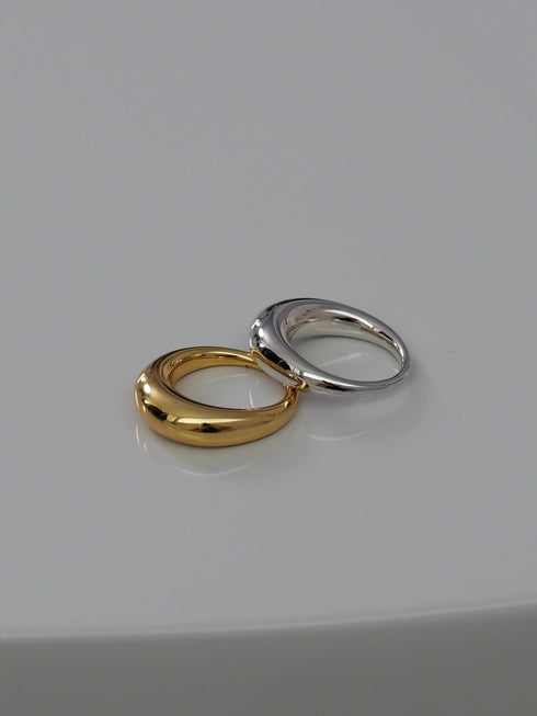 45. Luna ring