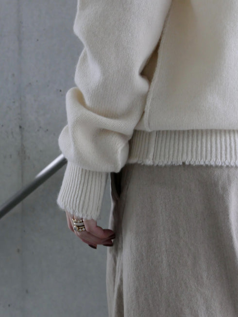 1213. luxe knit 08 cashmere essential(予約商品)