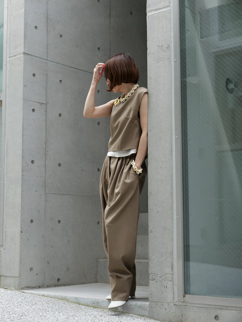 1209. smooth wool vest top(予約商品)