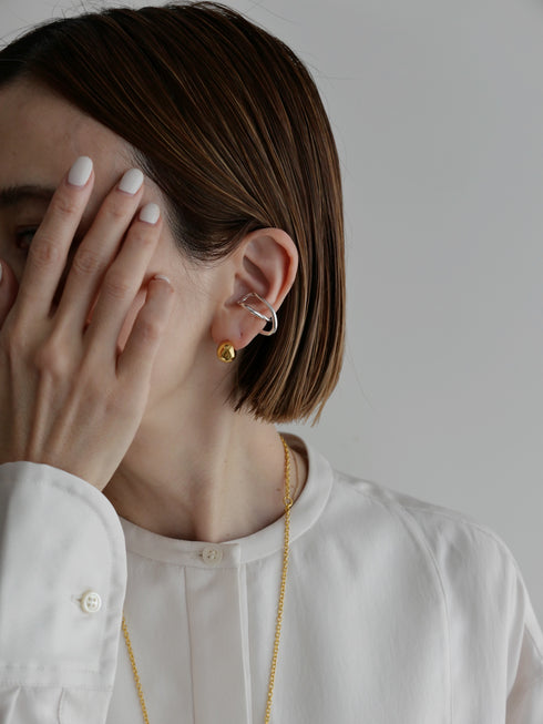 419. wonky ball pierce/earring