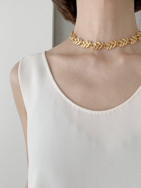 leaf choker