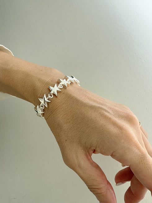 ✧ NEW ✧ star chain bracelet
