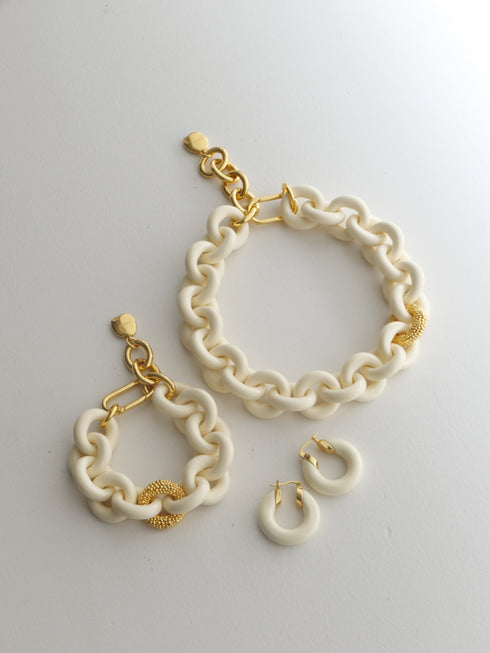 201. macaron necklace