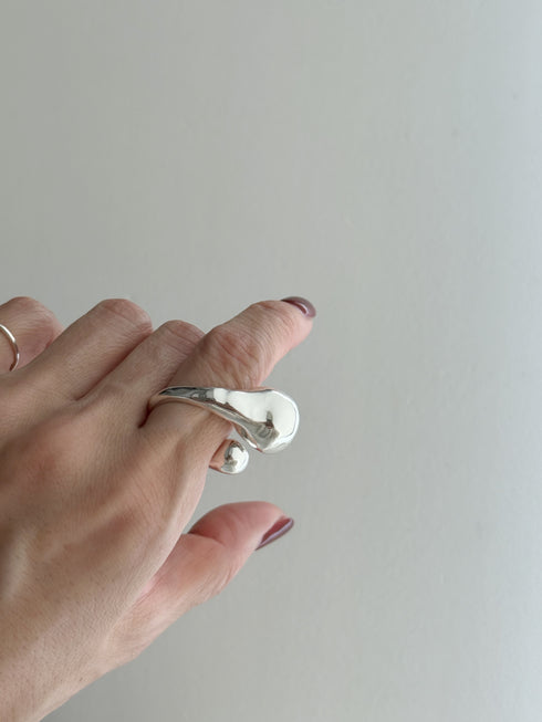 ✧ NEW ✧ floating drop ring