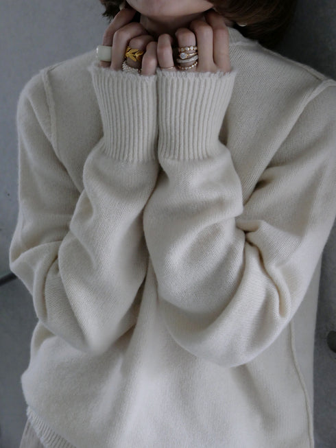 1213. luxe knit 08 cashmere essential(予約商品)