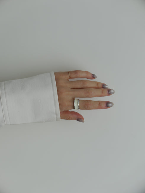 16. silver bobbin † white