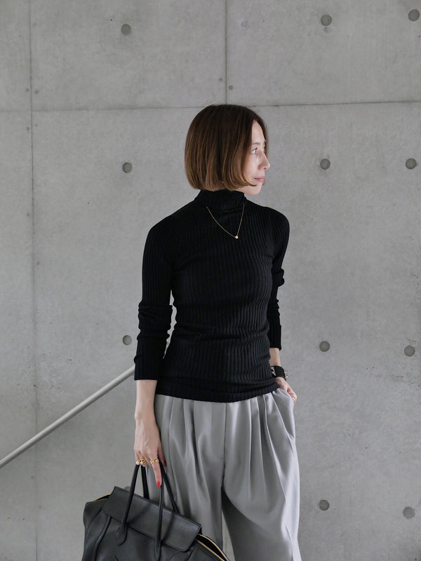 1214. line rib turtle knit(予約商品)
