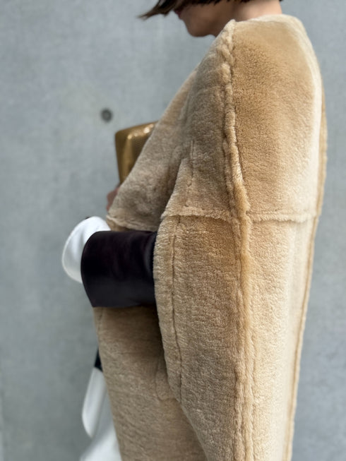1201. Elise shearling cape jacket(予約商品)※ギフトあり