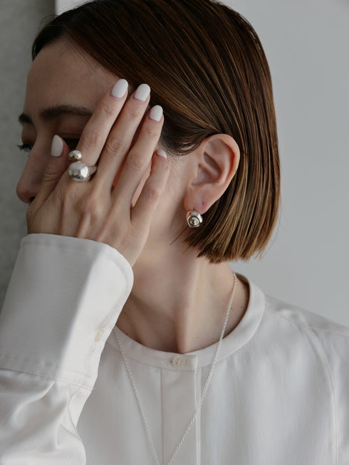 418. mini manon pierce/earring