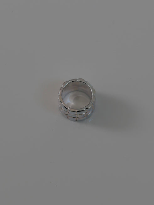 30. tricot ring