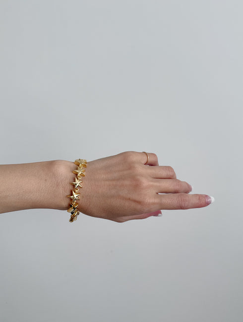 ✧ NEW ✧ star chain bracelet