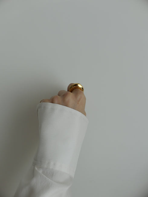 12. petal ring