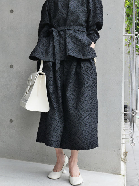 1224. jacquard form peplum top(先行予約)