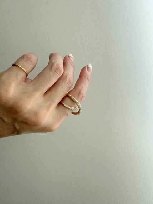 N°50 loop pave ring