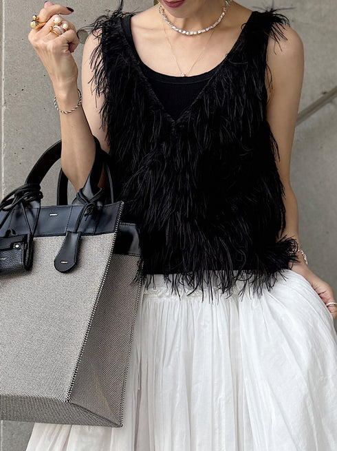 1016. plume Layered Top