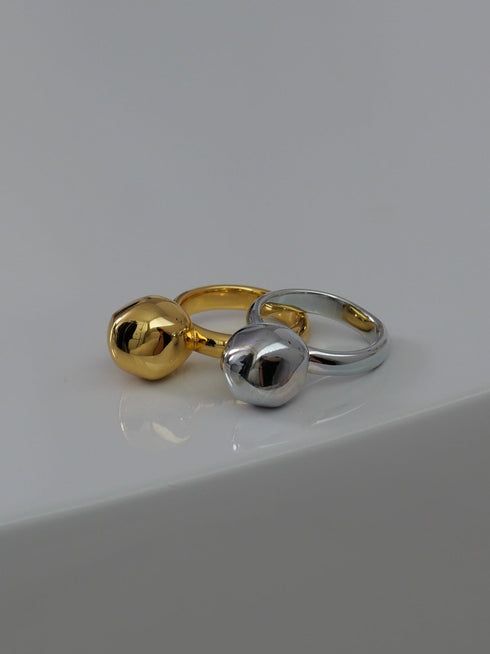 32. wonky ball ring