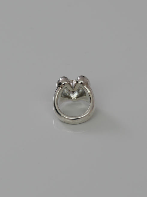 7. Big heart ring